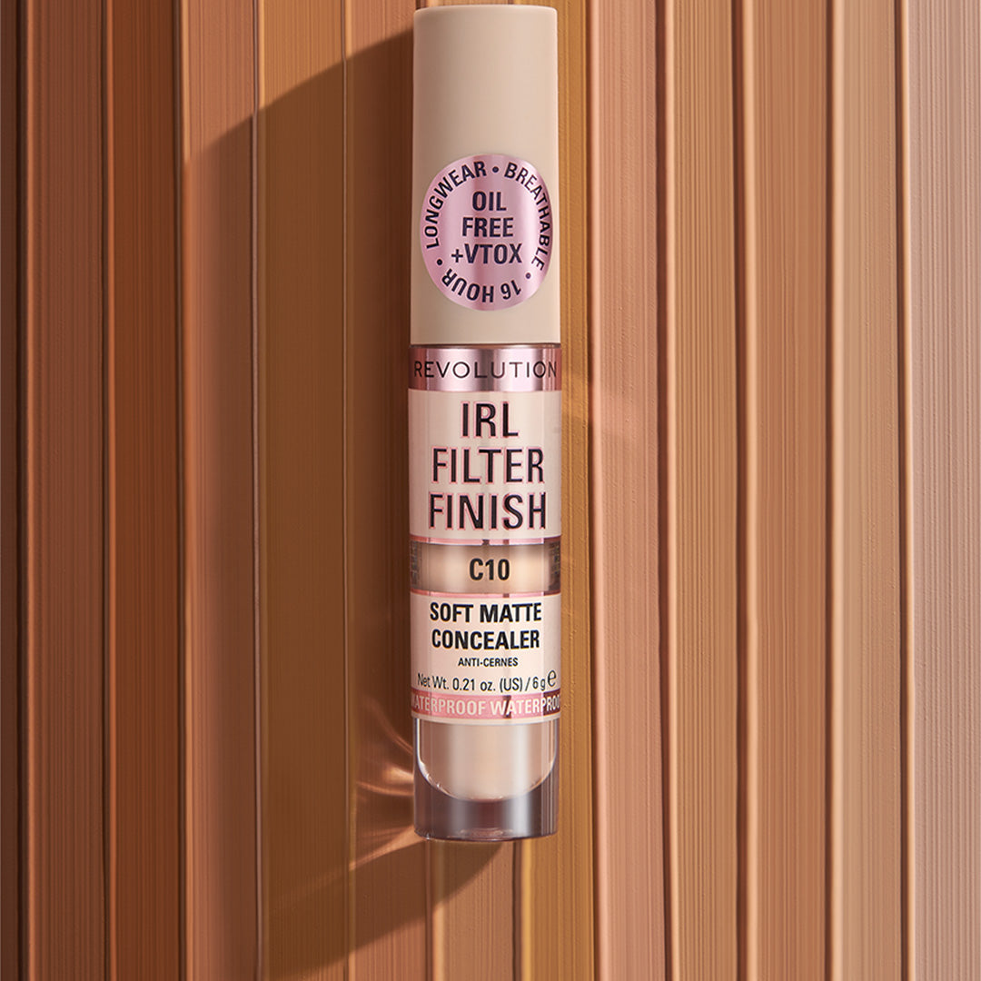 Makeup Revolution IRL Filter Finish Concealer Makeup Revolution IRL Filter Finish Concealer