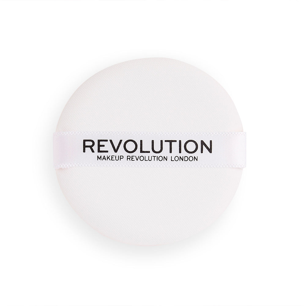 Makeup Revolution Conceal & Define Powder Foundation P12 Makeup Revolution Conceal & Define Powder Foundation P12