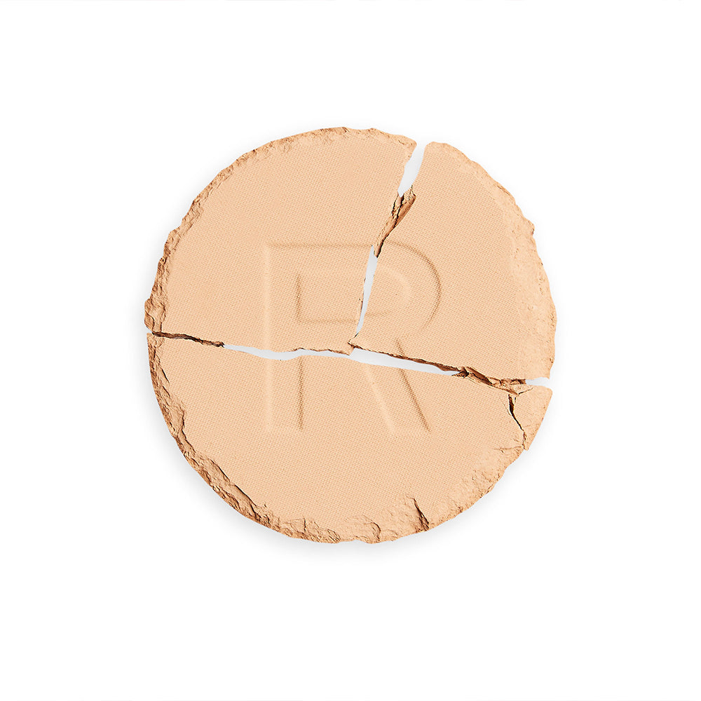 Makeup Revolution Conceal & Define Powder Foundation P12 Makeup Revolution Conceal & Define Powder Foundation P12