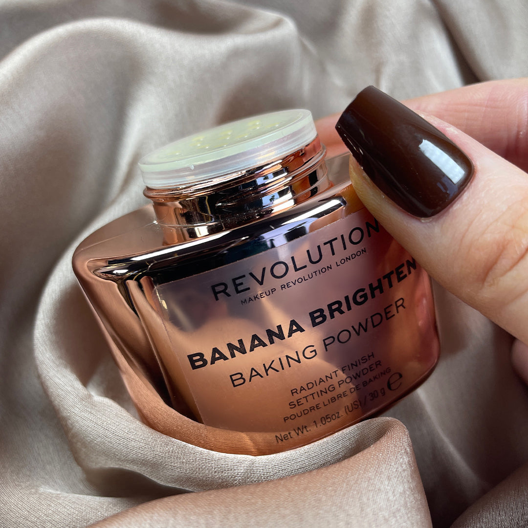 Makeup Revolution Banana Brighten Baking Powder Makeup Revolution Banana Brighten Baking Powder