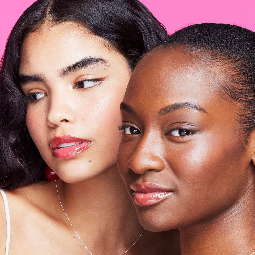Makeup Revolution Pout Bomb Plumping Gloss Makeup Revolution Pout Bomb Plumping Gloss