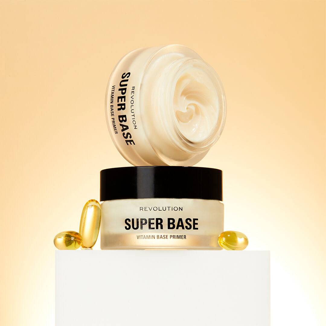Makeup Revolution Super Base Vitamin Base Primer Makeup Revolution Super Base Vitamin Base Primer
