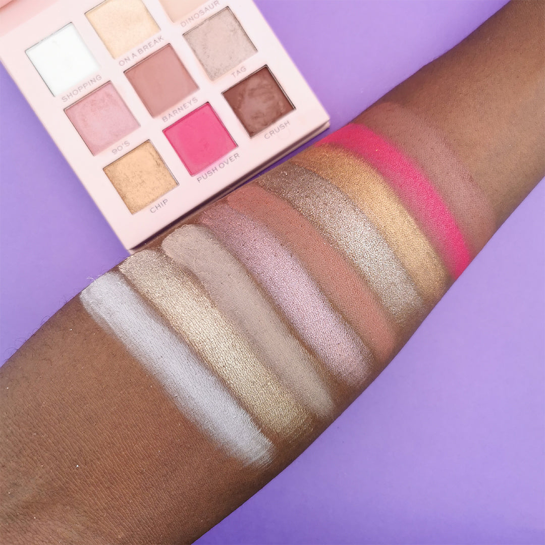 Makeup Revolution X Friends Rachel Palette Makeup Revolution X Friends Rachel Palette
