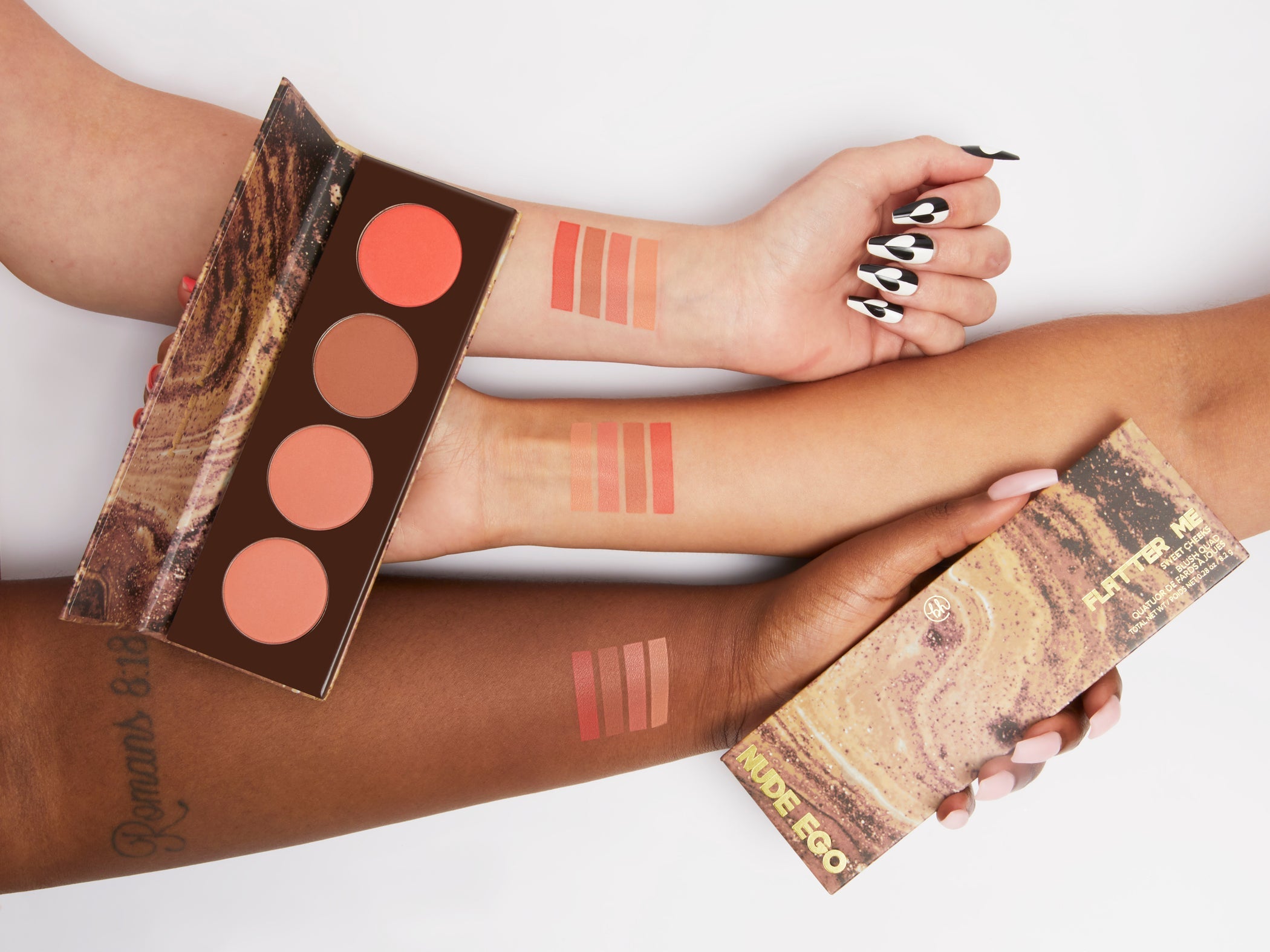 BH Flatter Me Blush Quad Sweet Cheeks BH Flatter Me Blush Quad Sweet Cheeks