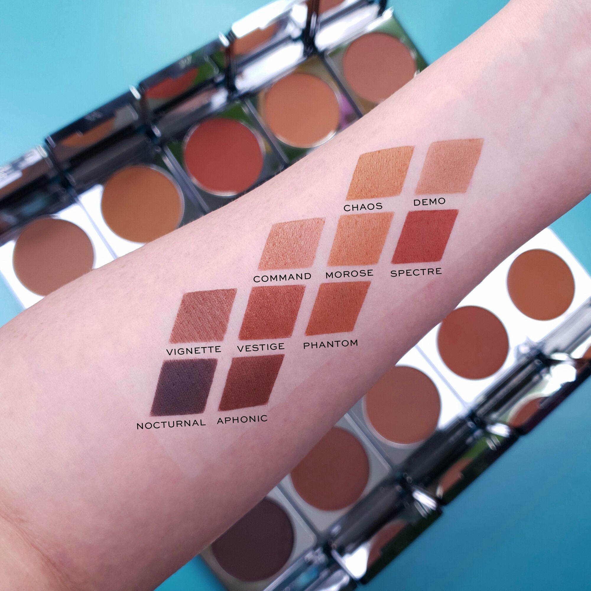 XX REVOLUTION XX BRONZER XX REVOLUTION XX BRONZER