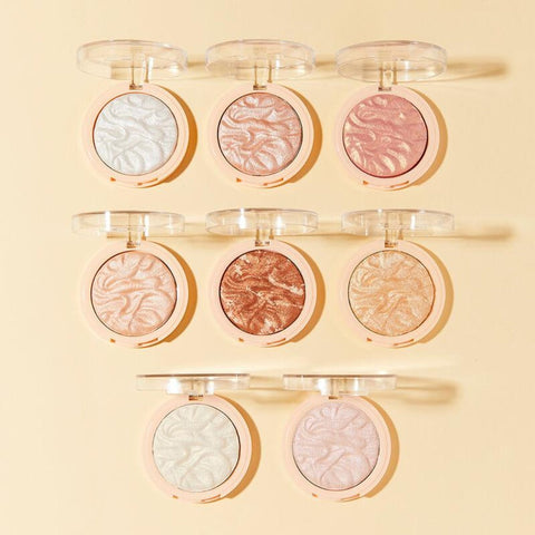 Makeup Revolution Reloaded Highlighter - HOK Makeup