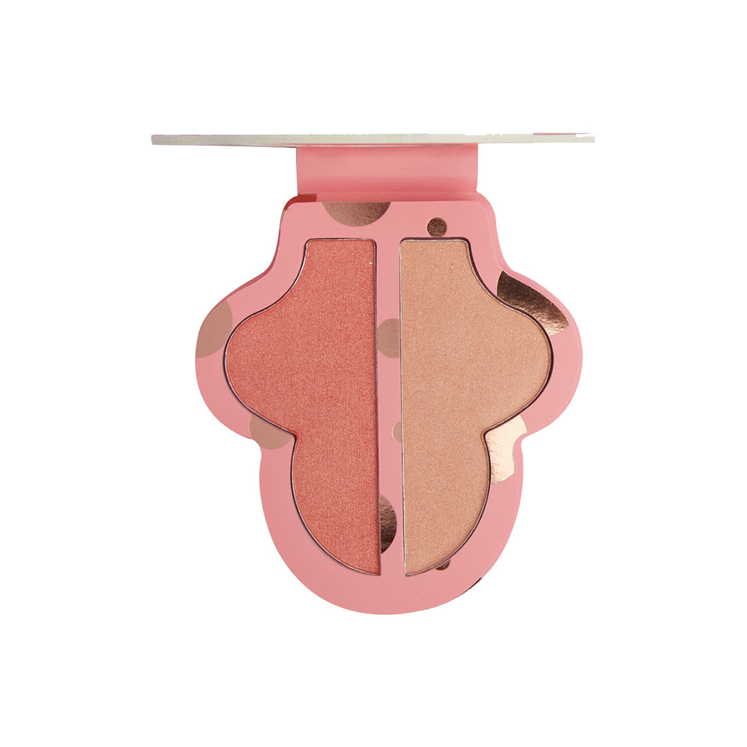 Disneys Minnie Mouse and Makeup Revolution Minnie Forever Highlighter Duo